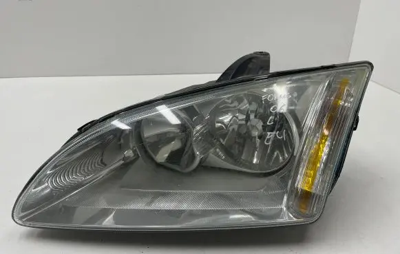 Ford Focus Headlight/headlamp