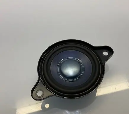 Mercedes-Benz E W211 Panel speaker A1698201802 1698201802