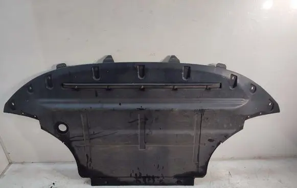 Audi Q5 SQ5 Engine splash shield/under tray 8R0863821
