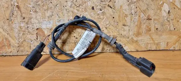 Ford Focus C-MAX ABS brake wheel speed sensor 3m5t2b325
