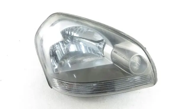 Hyundai Tucson JM Headlight/headlamp 921022EXXX