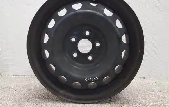 Toyota Verso-S R15 steel rim J15X5