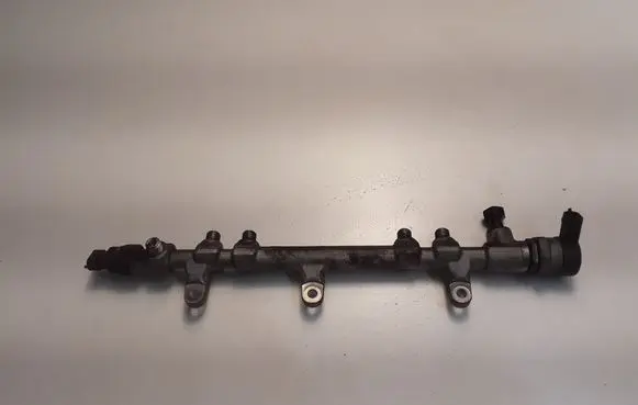 KIA Sorento Fuel main line pipe 314002F000