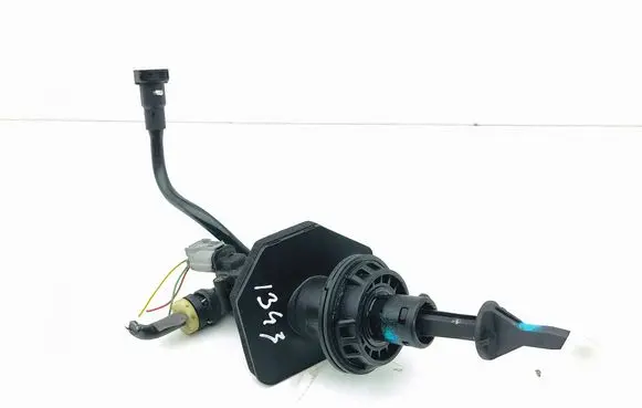 Mazda CX-5 II Clutch master cylinder KD4341400B