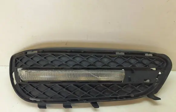 Mercedes-Benz C W204 LED Daytime headlight A2049068900 ZB606001