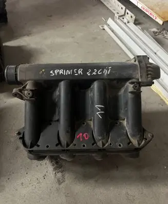 Mercedes-Benz Vito Viano W638 Intake manifold A6110902637