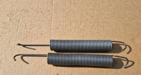 Mercedes-Benz S W140 Tailgate/trunk/boot tension spring 