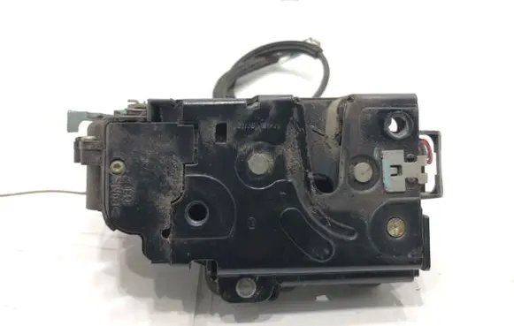 Seat Altea Front door lock 3D1837015