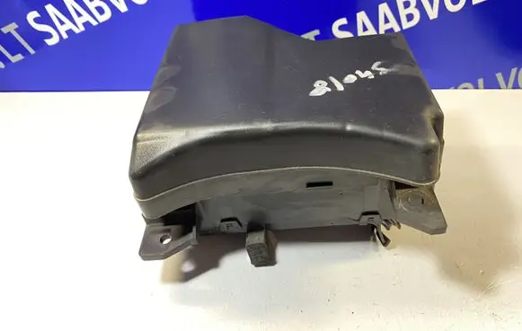 Volvo S40, V40 Fuse box set 30859714 306185198