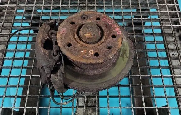 Mercedes-Benz Sprinter W901 W902 W903 W904 Front wheel hub spindle knuckle IMPRK1500356