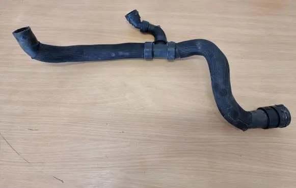 Volvo XC60 Engine coolant pipe/hose 31355200