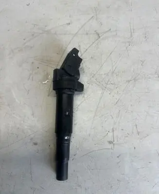 High voltage ignition coil