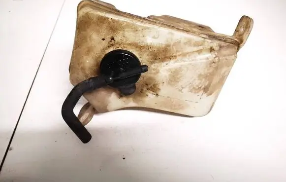 Intake resonator