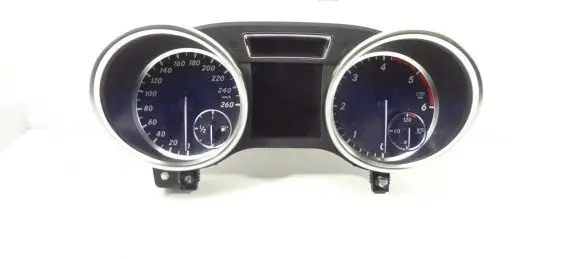 Mercedes-Benz ML W166 Speedometer (instrument cluster) 1669002605 A1669002605