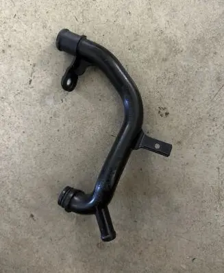 Volkswagen Scirocco Engine coolant pipe/hose 06J121065F