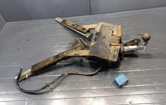 Subaru Tribeca Tow bar 