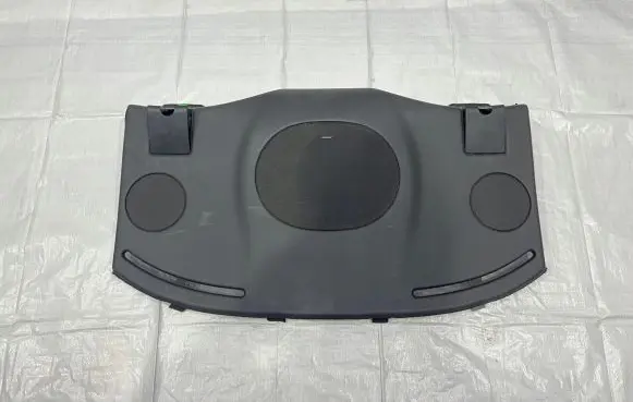 Maserati GranTurismo Parcel shelf