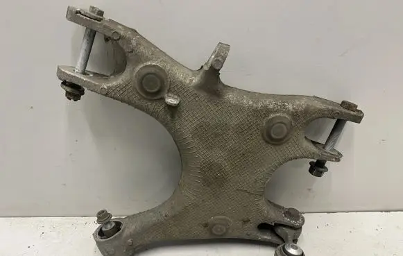 BMW 6 F12 F13 Rear upper control arm/wishbone 2284133
