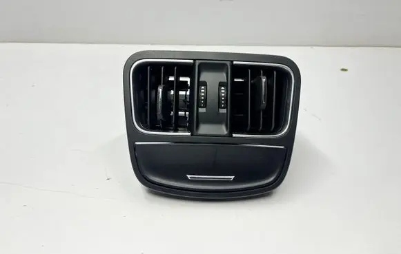 Maserati Levante Rear air vent grill 6700491010
