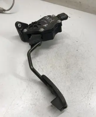 Toyota Yaris Accelerator throttle pedal DALISID3299