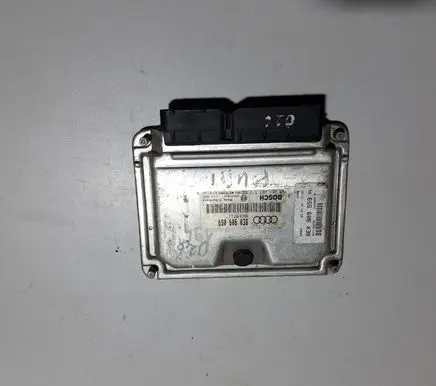 Audi A4 S4 B6 8E 8H Engine control unit/module 8E0909059 26SA7962 0261207579