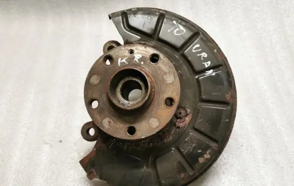 Volkswagen Touran I Front wheel hub