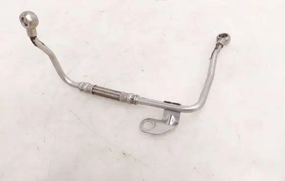Volkswagen Transporter - Caravelle T6 Turbo turbocharger oiling pipe/hose 04L145771R