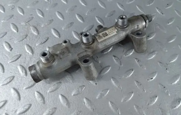 Audi A6 C7 Fuel main line pipe 059130089BS