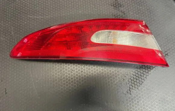 Jaguar XF X250 Rear/tail lights 8X2313405BD 2VP23804703