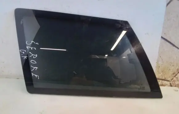 Jeep Grand Cherokee (WJ) Rear windscreen/windshield window 43R002092