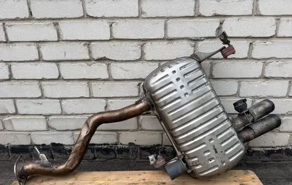 BMW 3 E92 E93 Other exhaust manifold parts 18307566947 7566947 7564973