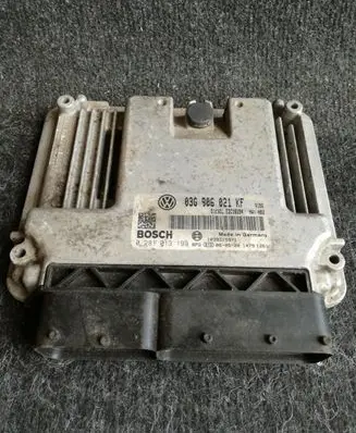 Volkswagen Touran I Engine control unit/module 03G906021KF