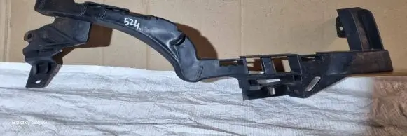 Opel Zafira C Headlight/headlamp mounting bracket