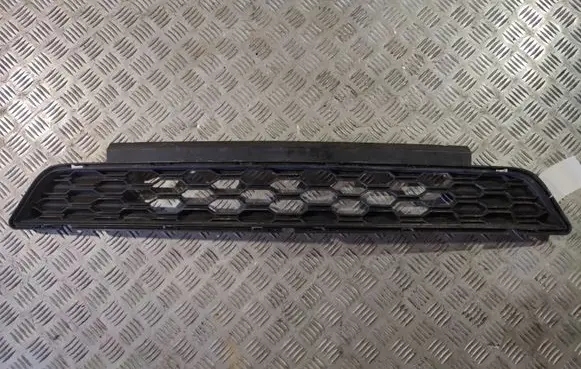 Ford Mustang VI Front bumper lower grill FR3B17K945AB FR3B17K945