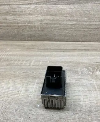 Opel Zafira A Glow plug pre-heat relay HUC0132049