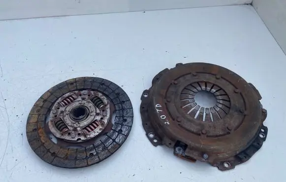 Toyota Avensis T220 Pressure plate 3125005040B