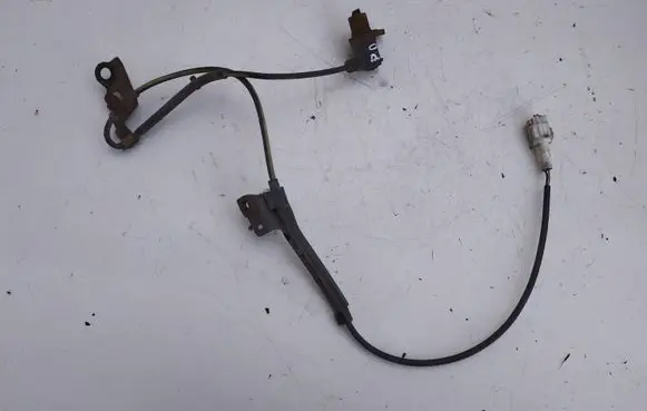 Toyota Avensis T250 ABS brake wheel speed sensor 8954202040