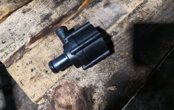 Electric auxiliary coolant/water pump