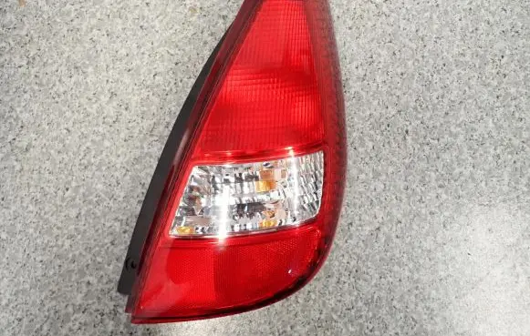 Suzuki Liana Rear/tail lights