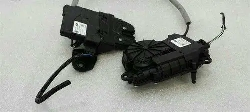 Land Rover Range Rover L405 Tailgate boot lock/latch motor CPLA404C10BD