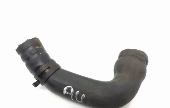Mercedes-Benz Vito Viano W639 Engine coolant pipe/hose A6398326423