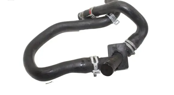 Mercedes-Benz ML W164 Engine coolant pipe/hose