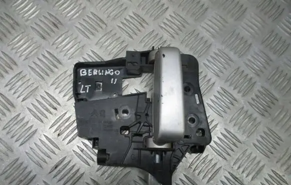 Citroen Berlingo Rear door handle trim 
