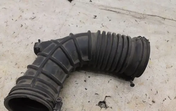 KIA Rio Turbo air intake inlet pipe/hose