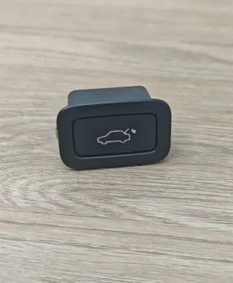 Volvo V70 Tailgate/boot open switch button 31264960