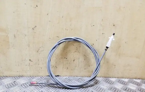 Toyota Avensis T220 Fuel cap flap release cable 