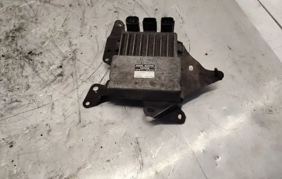 Lexus IS 220D-250-350 Fuel injection control unit/module 8987120070