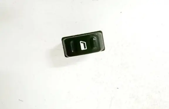 Citroen Xsara Picasso Electric window control switch 22681
