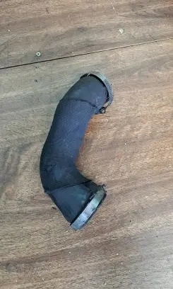 Audi A4 S4 B7 8E 8H Intercooler hose/pipe