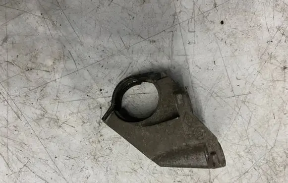 Opel Vivaro Driveshaft support bearing bracket 397743031R